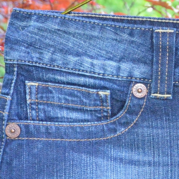 GUESS DENIM MINI SKIRT NWOT  ~ BUNDLE AND SAVE - Picture 5 of 6